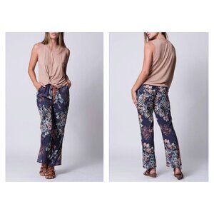 Wanderlux Women's size Medium Navy Blue Floral Straight Leg Pull On Pants